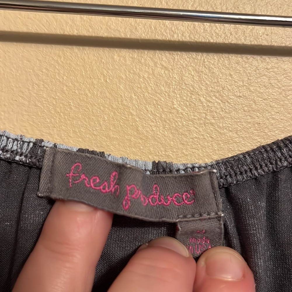 “fresh produce” NWOT vtg 90’s powder blue floral top - Picture 6 of 8